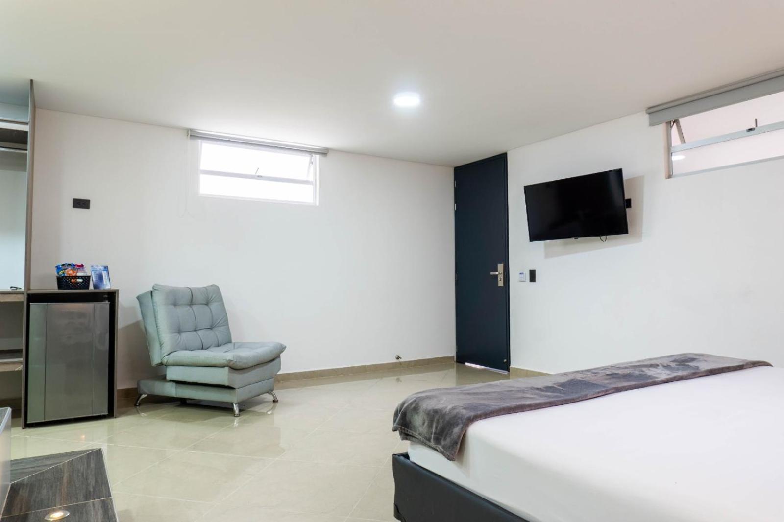 California Center 3*