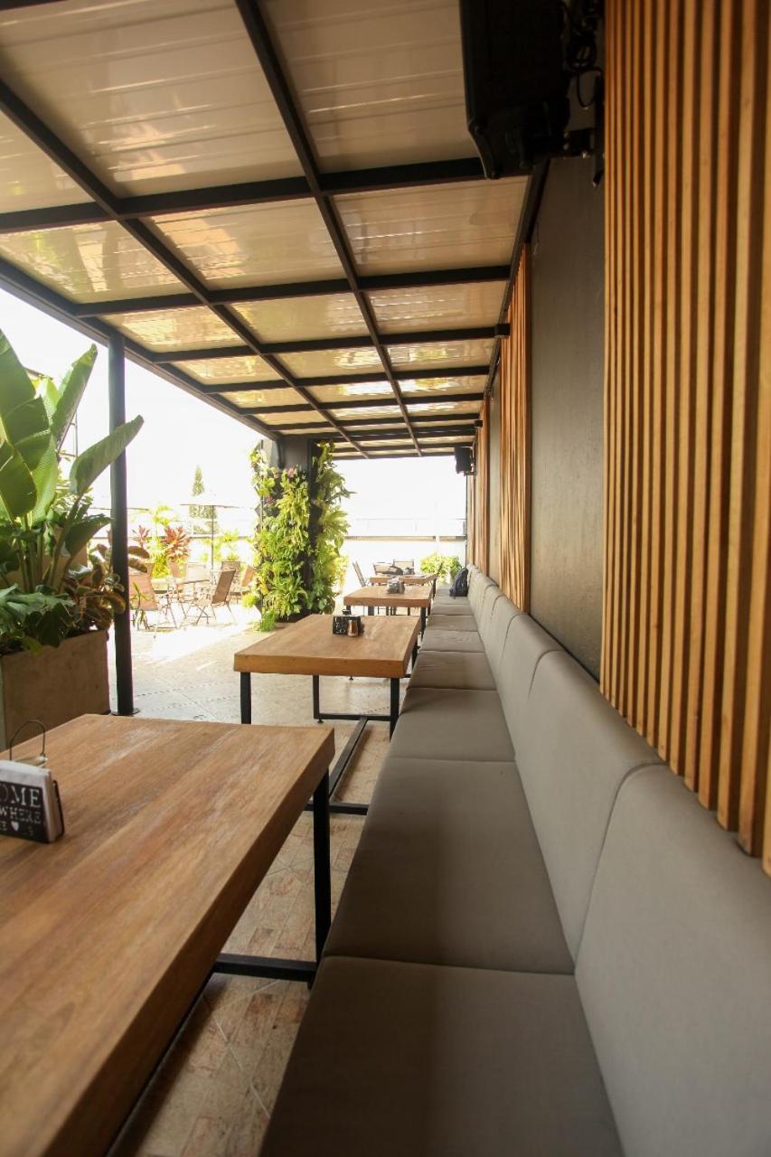 California Center Hotel 3*