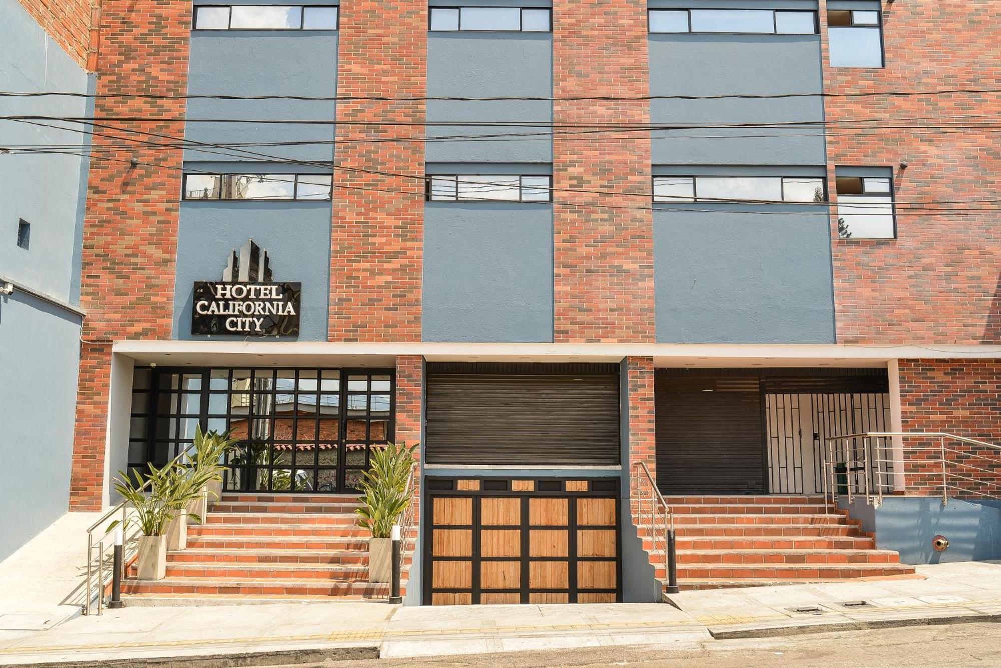 Hotel California Center