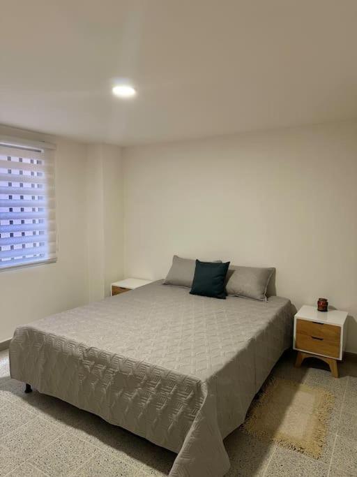 Apartamento Nuevo Laureles-estadio 500 Mb Internet *