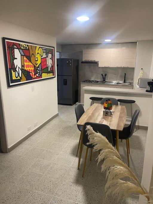 Apartamento Nuevo Laureles-estadio 500 Mb Internet