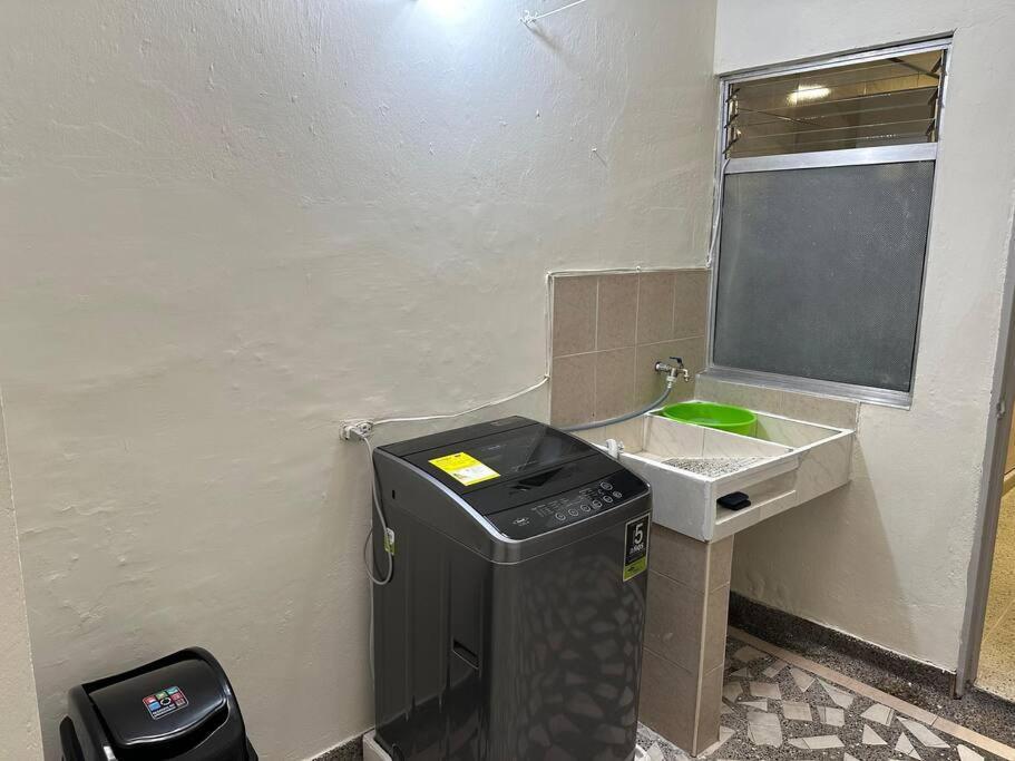 Apartamento Nuevo Laureles-estadio 500 Mb Internet *
