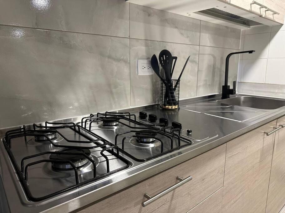 Nuevo Laureles-estadio 500 Mb Internet Apartamento Medellín