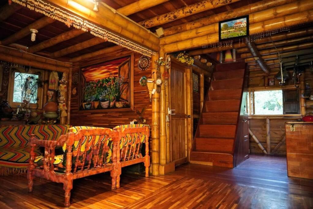 Apartamento Amplia Casa Campestre En Santa Elena Cerca A - Aru Medellín