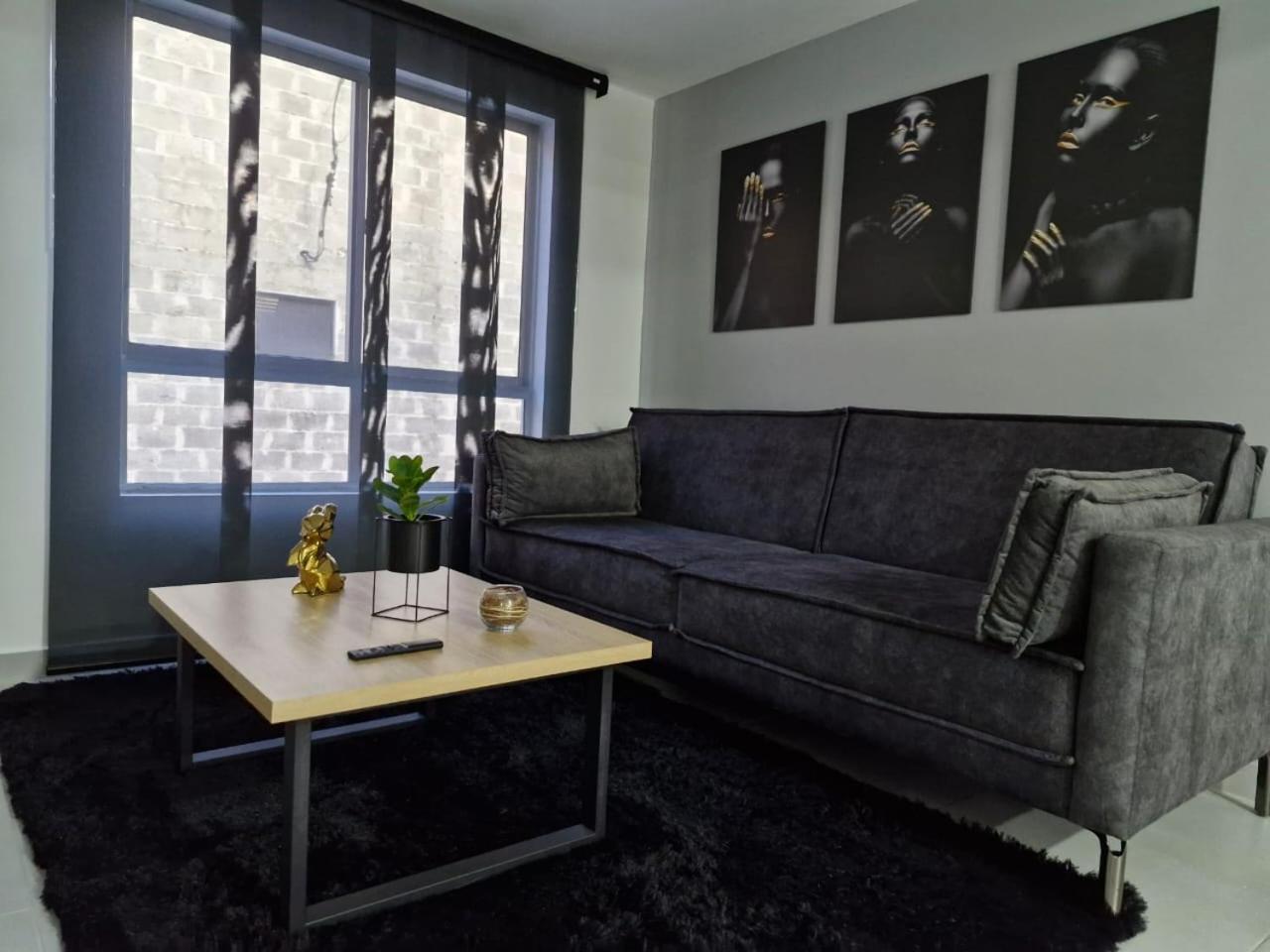 Modernos Cerca Al Poblado Apartamento Medellín