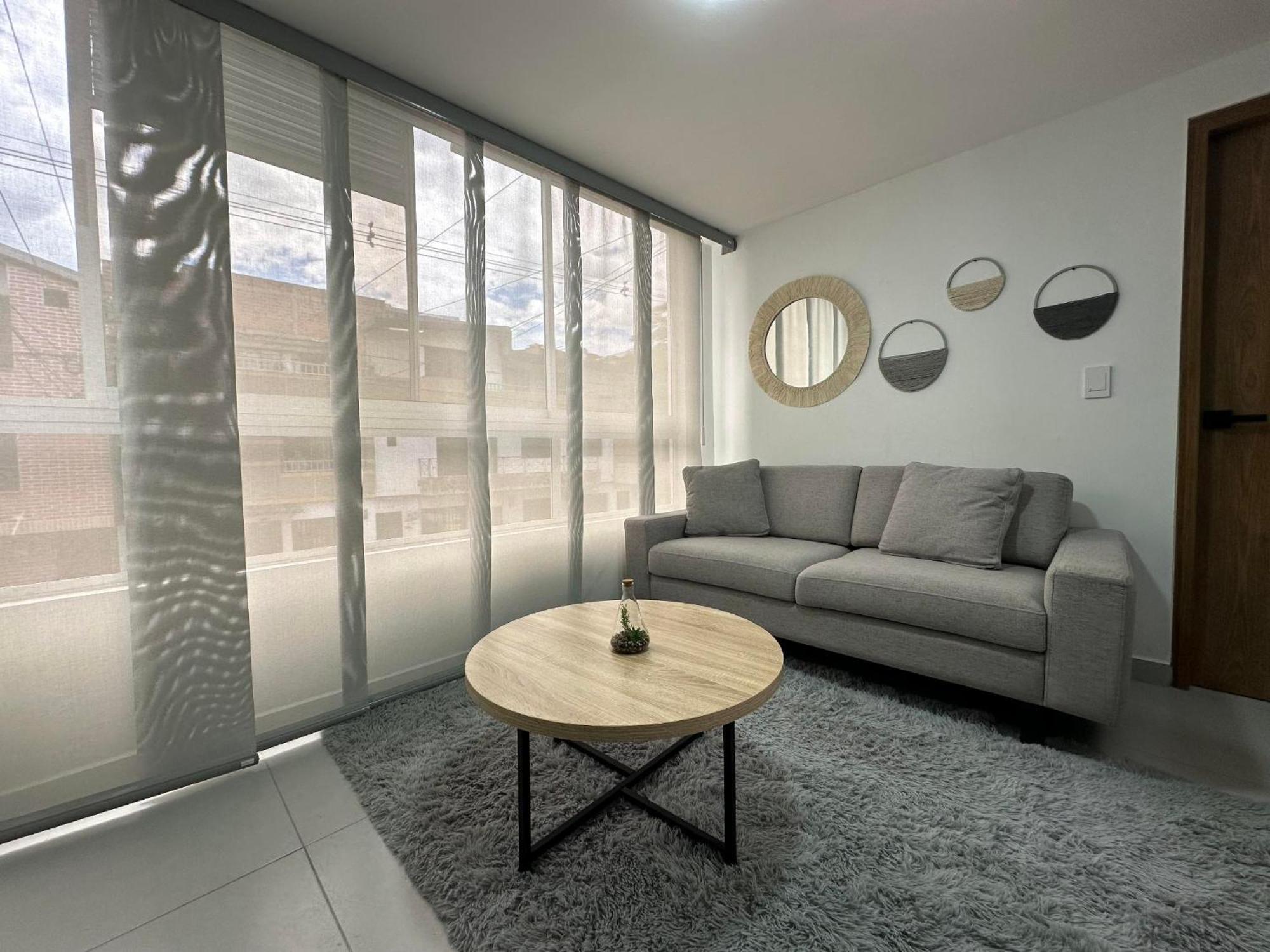 Apartamento Modernos Cerca Al Poblado