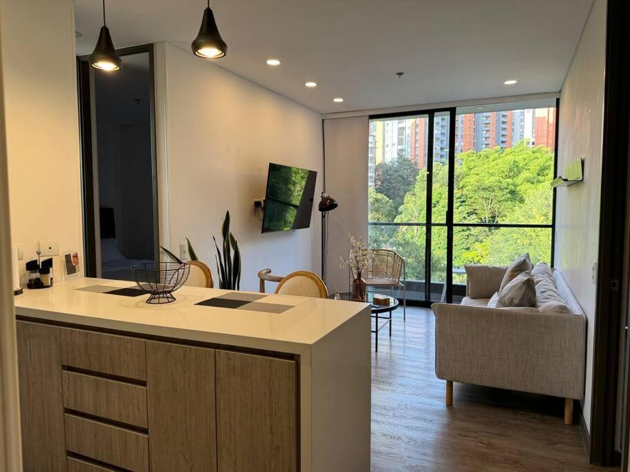 Super Apto, Ac, Poblado Apartamento *