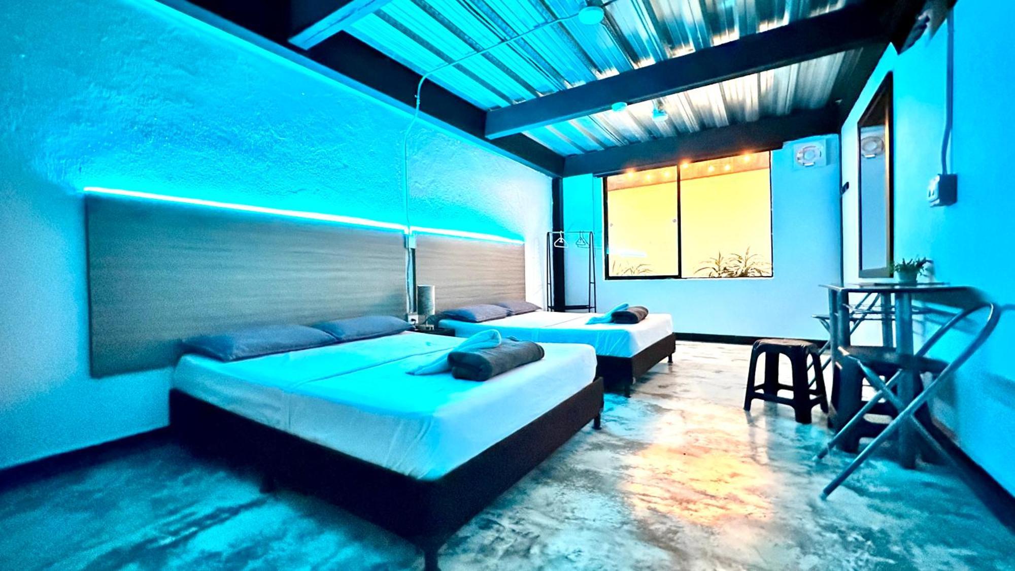 Apartamento Loft Entero Full Dotado, 4 Personas Medellín