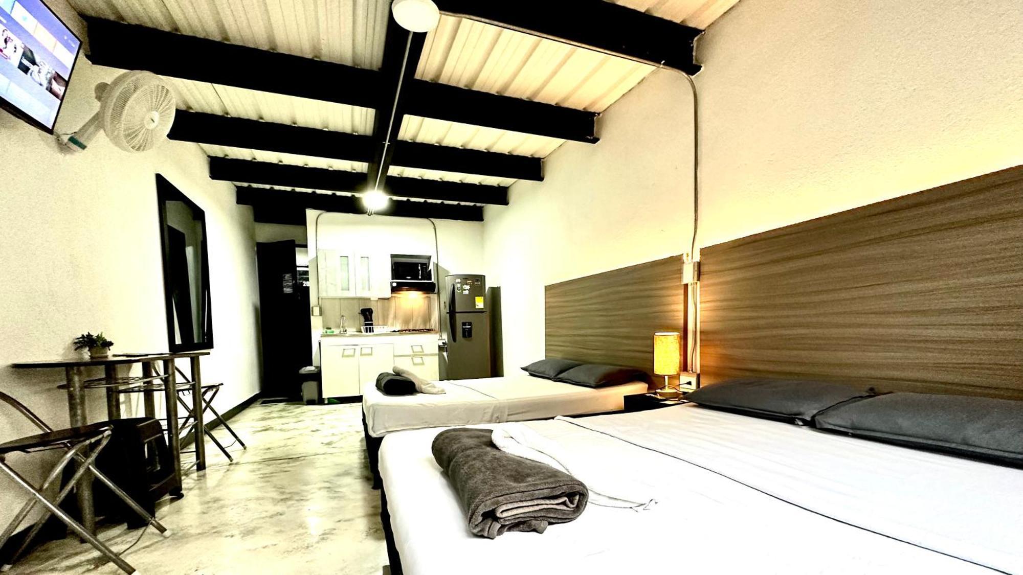 Loft Entero Full Dotado, 4 Personas Apartamento *