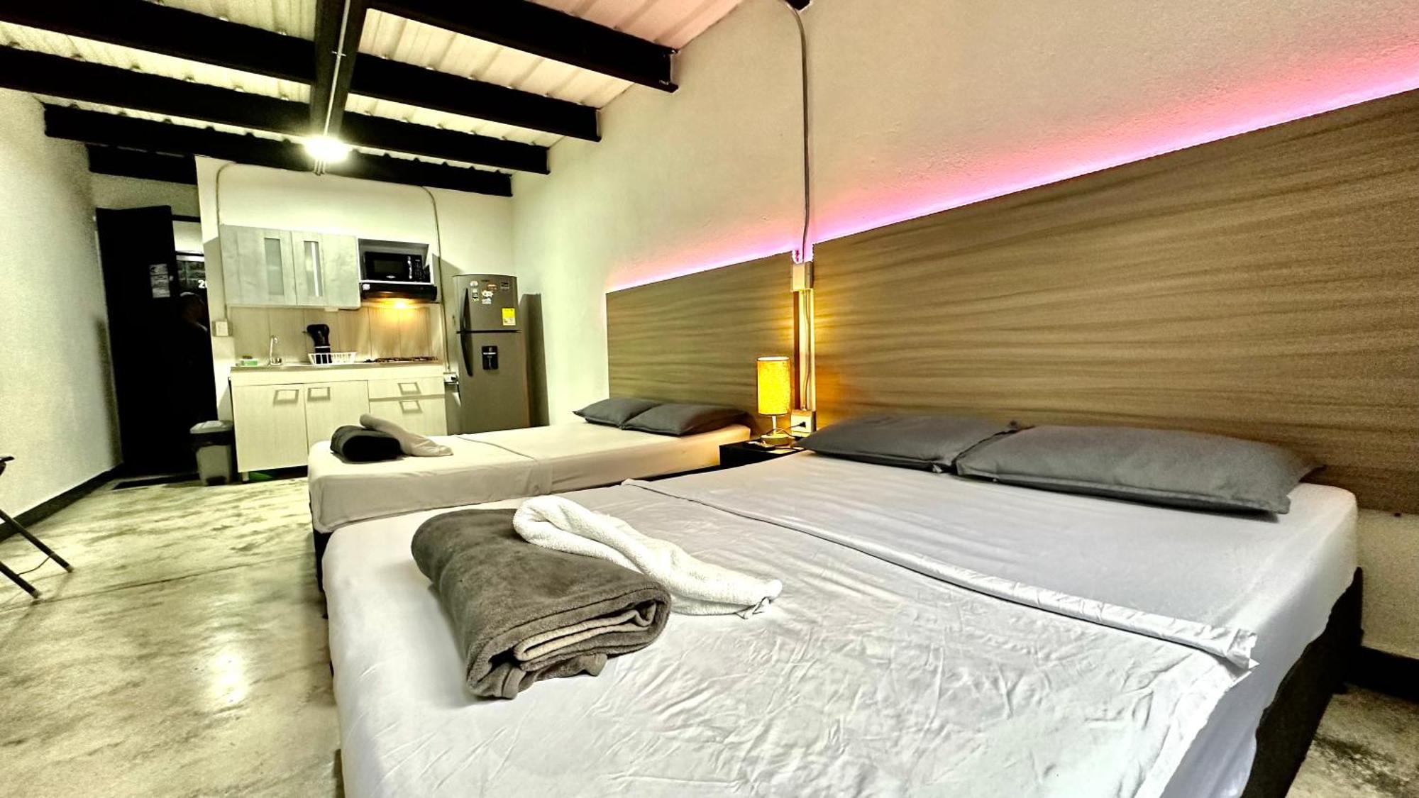Loft Entero Full Dotado, 4 Personas Medellín
