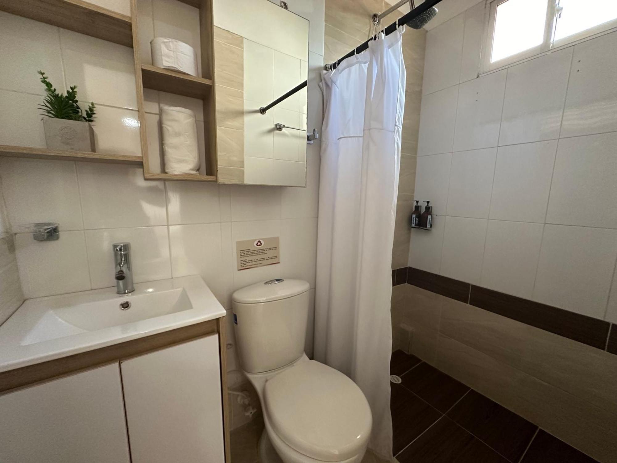 Hotel Laureles Lgh