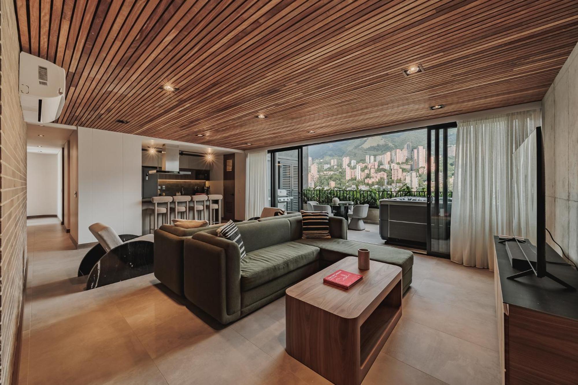 Impresionantes Aptos En Edificio Morph Con Vista Increible A El Poblado Apartamento Medellín