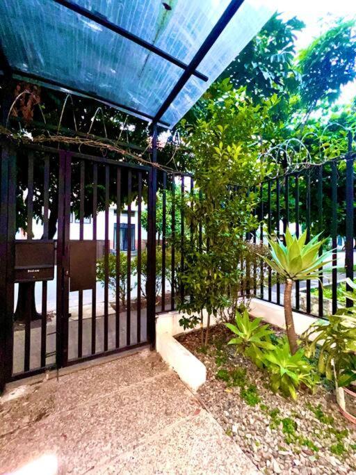 Acogedora Casa En Laureles *