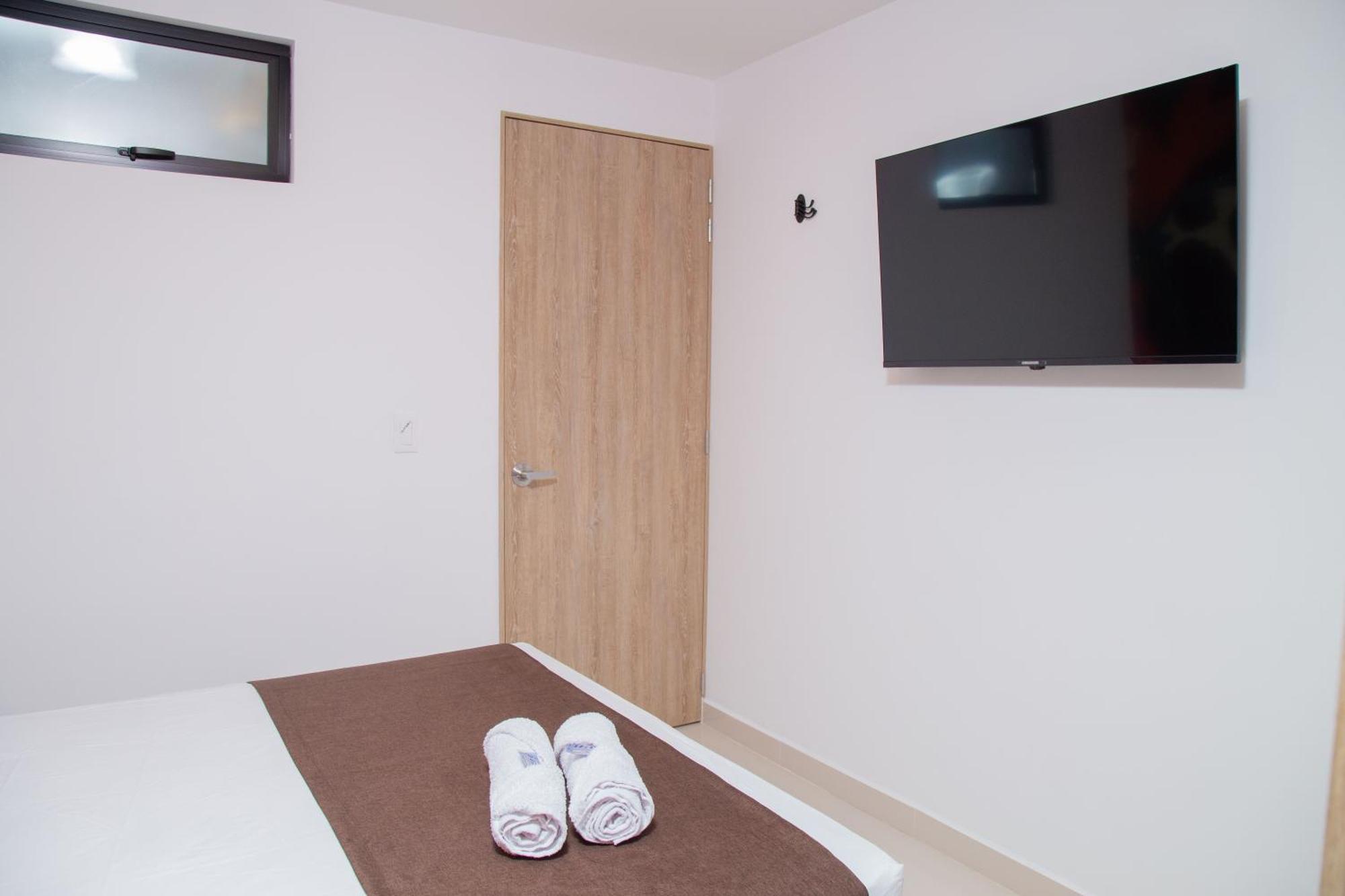 Hotel Bajo La Luna Medellín