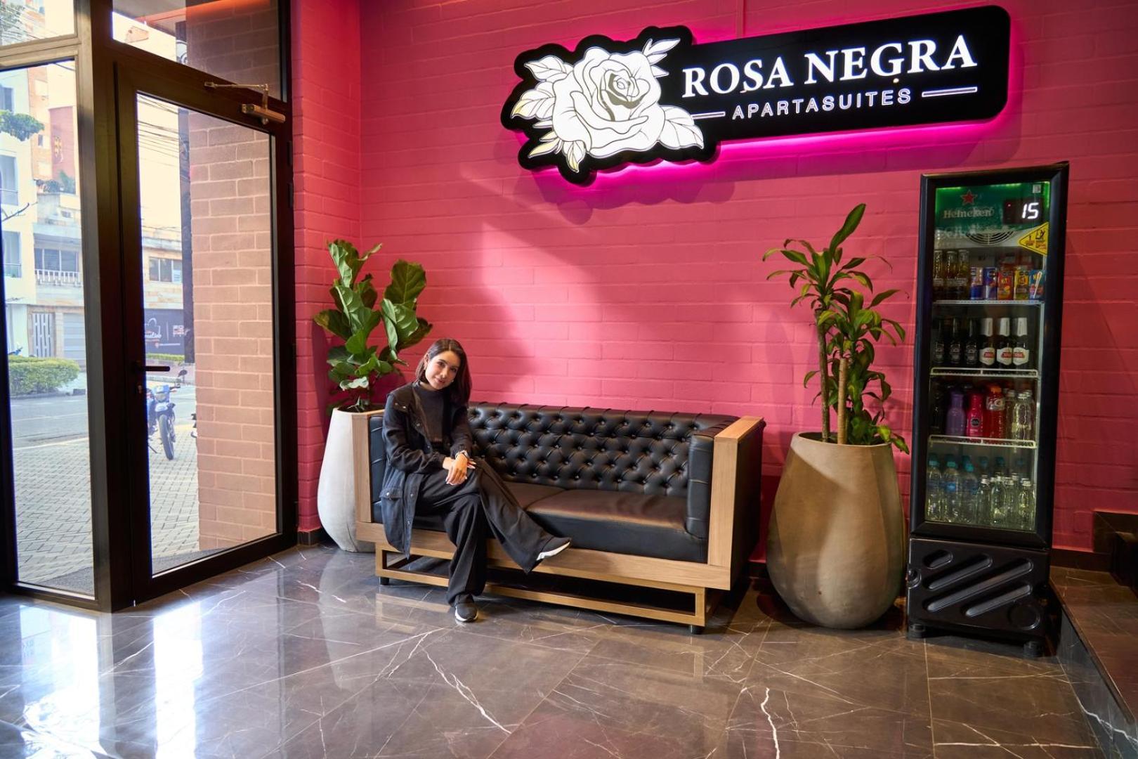 Rosa Negras Cozy Stadio Haven *