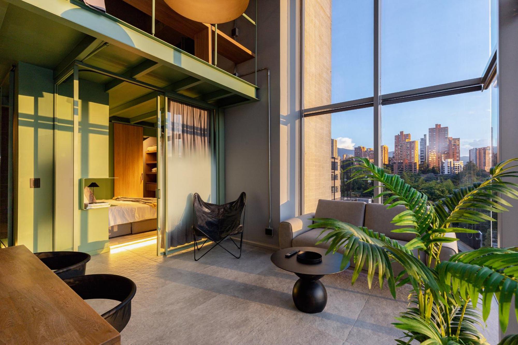 H10 - Provenza Apartamento *