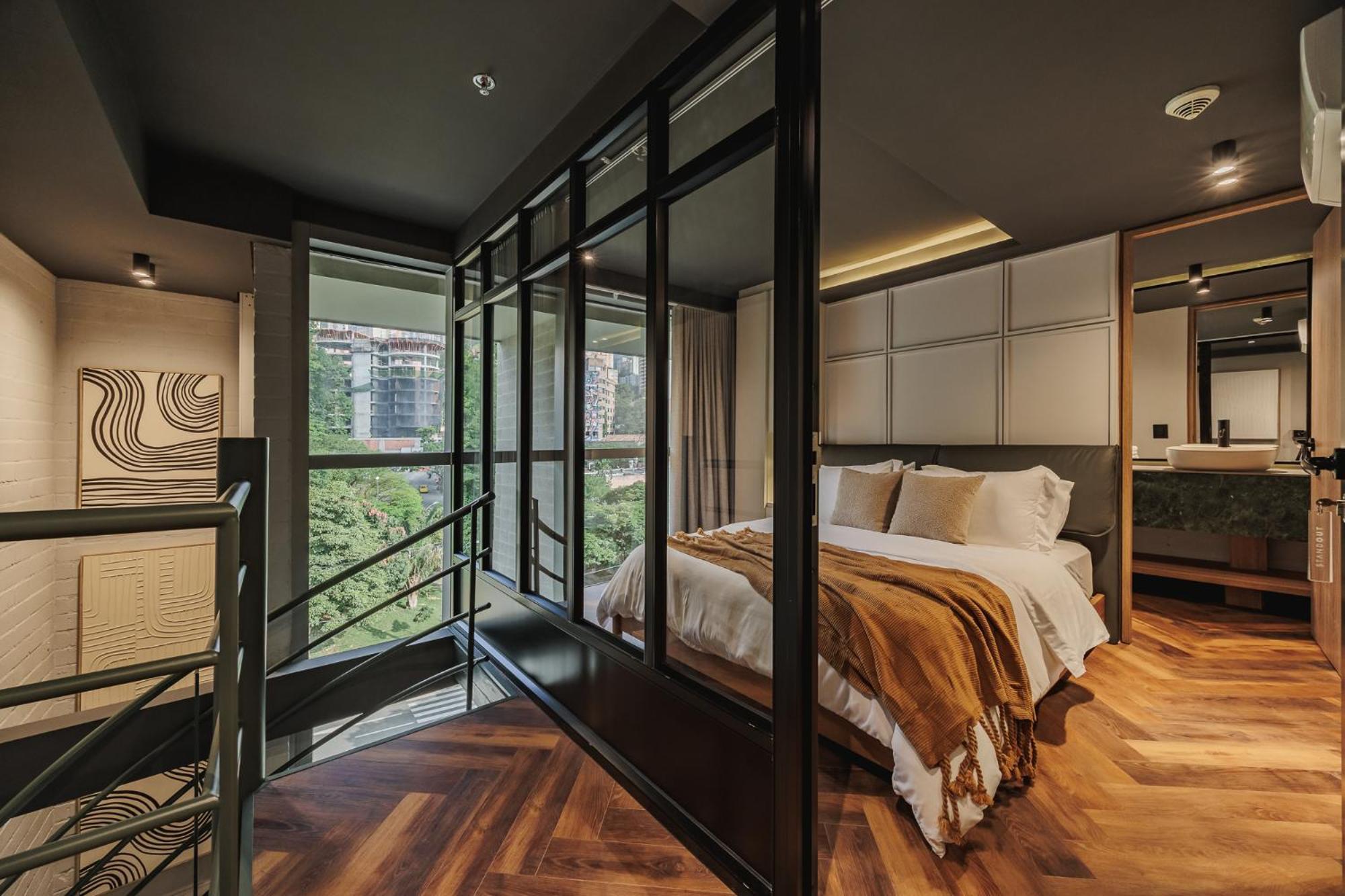 H10 - Provenza Apartamento *