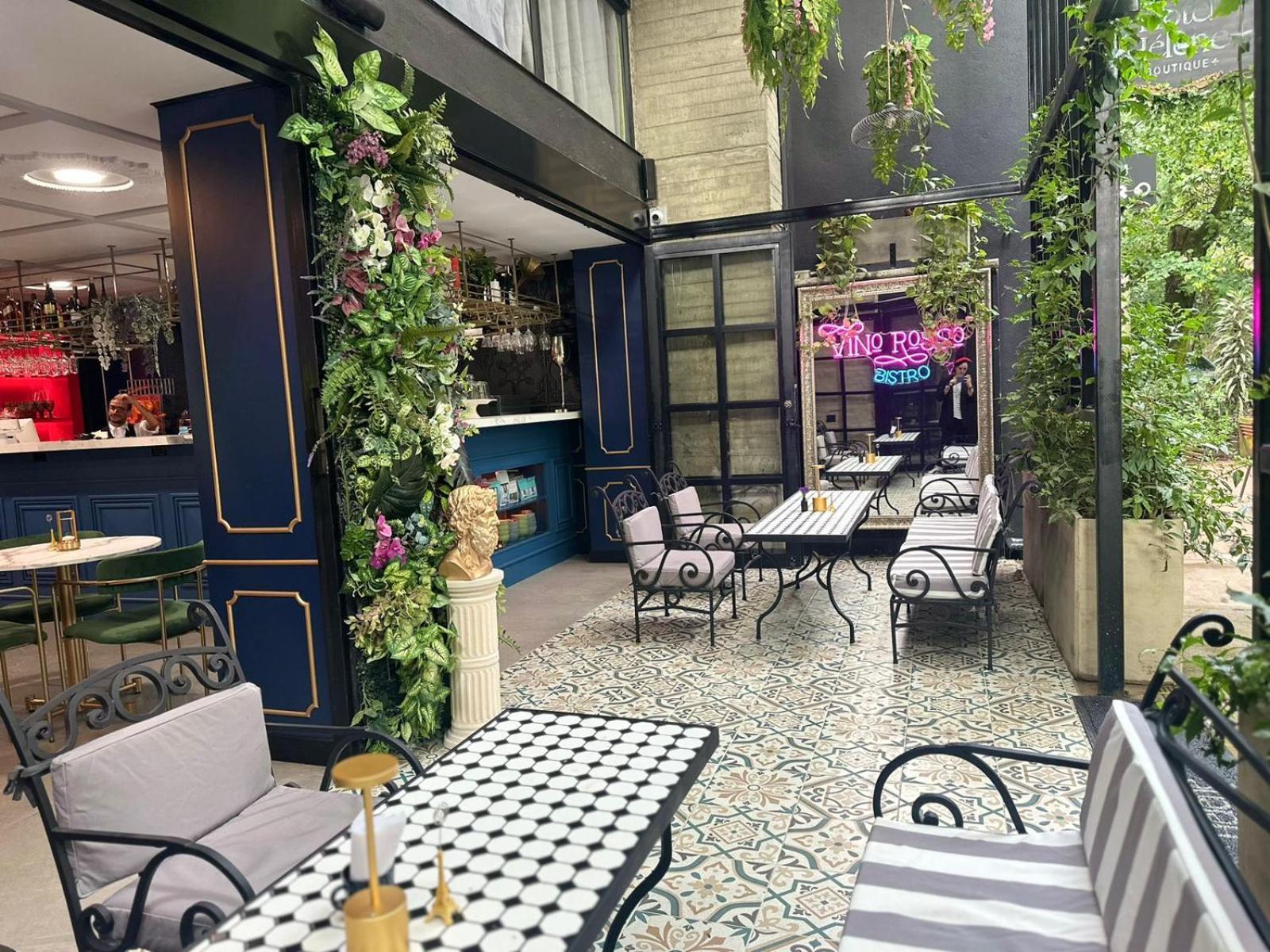 Helene Hotel 4*