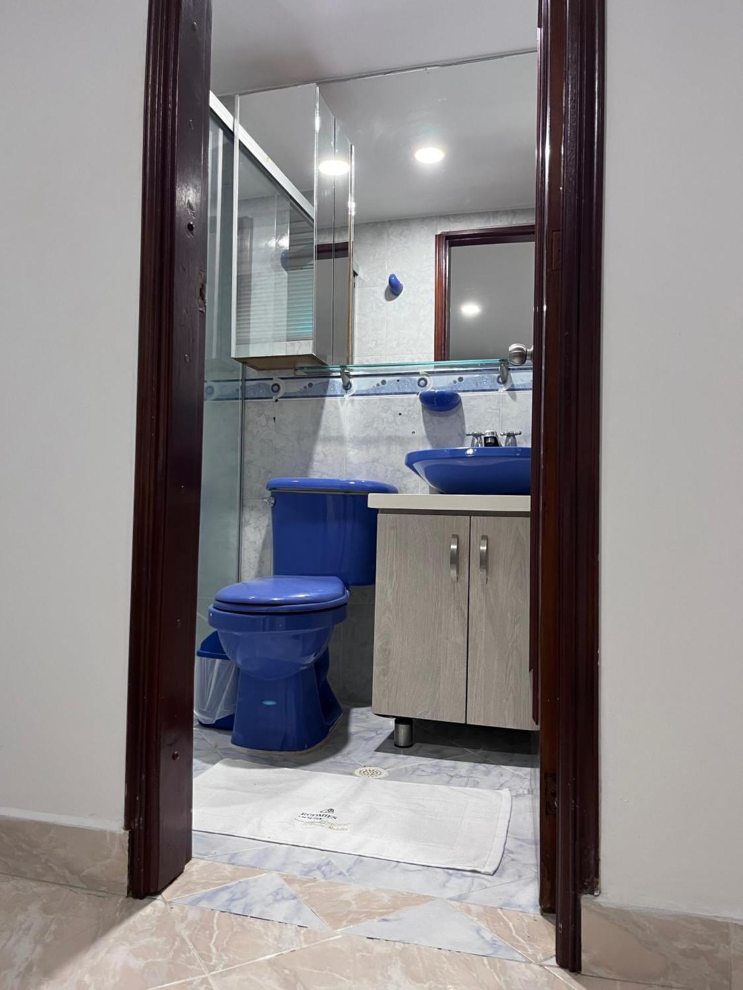 Roomies House By Rincon Sj Medellín