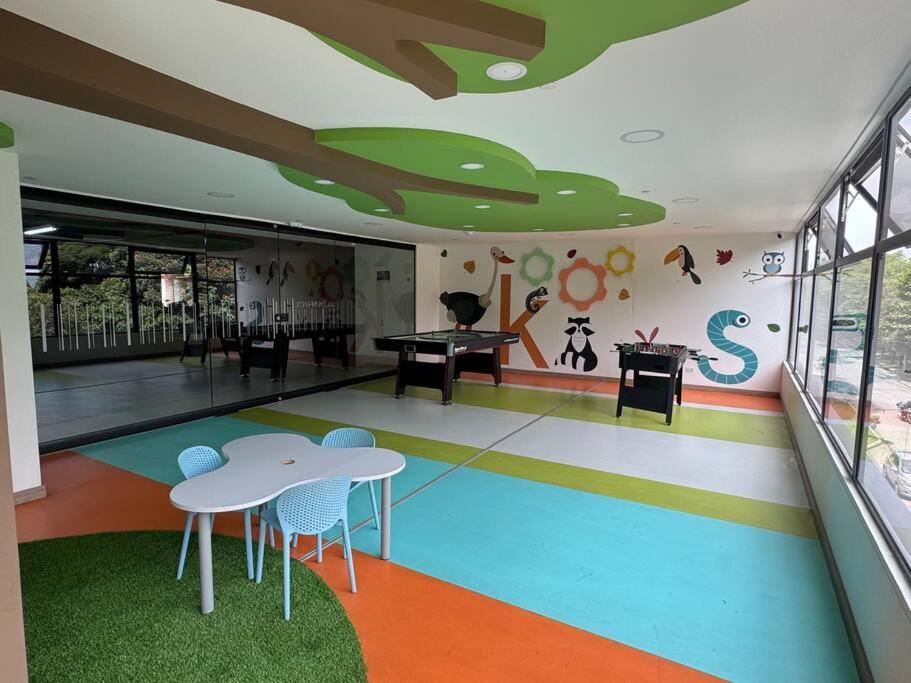Apartamento En El Poblado Ubicacion Excepcional *