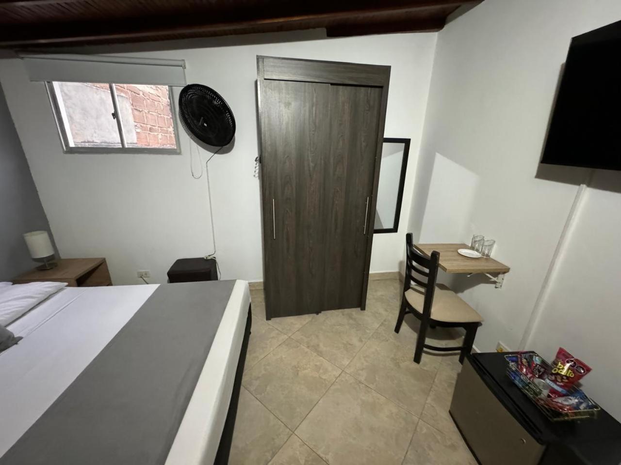 Hotel Gemas San Joaquin 1