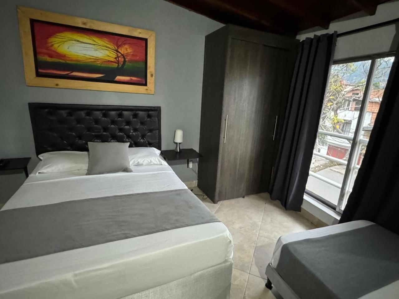 Gemas San Joaquin 1 Hotel