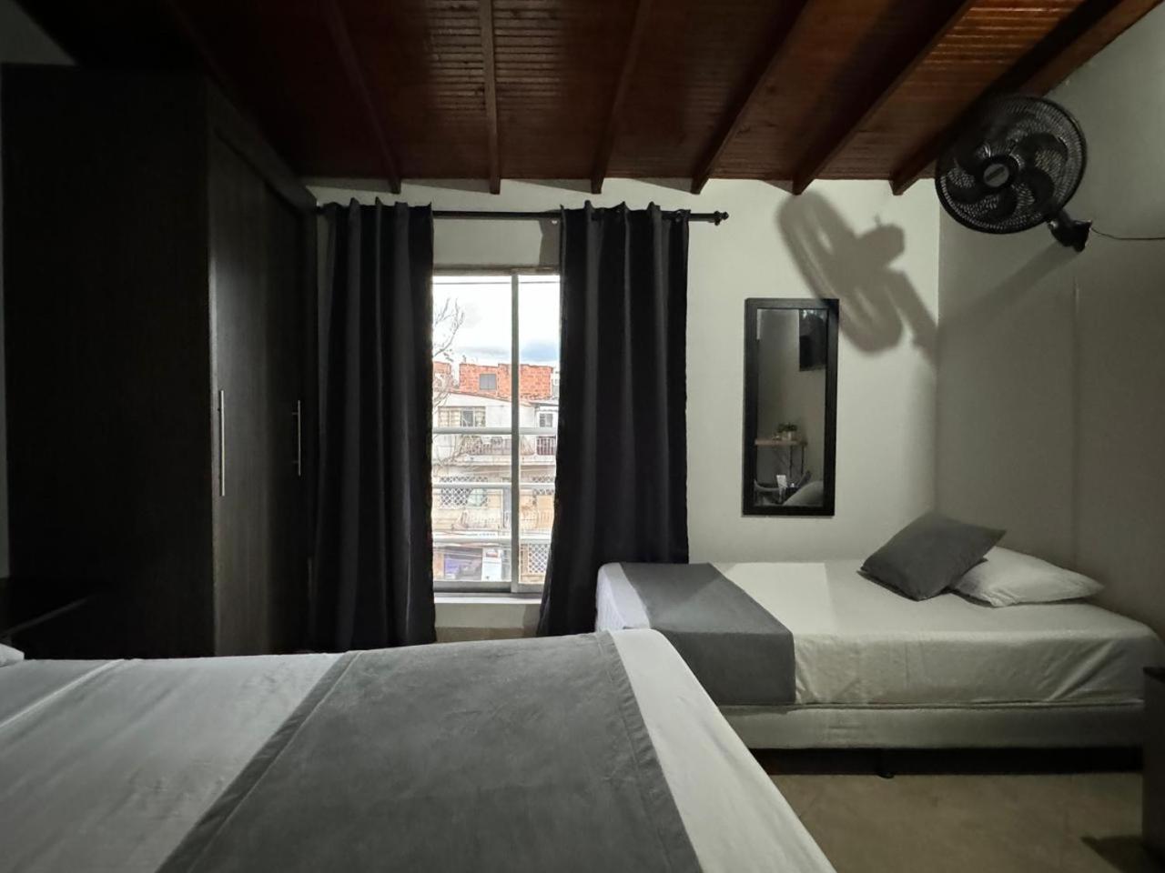 Gemas San Joaquin 1 Hotel 3*