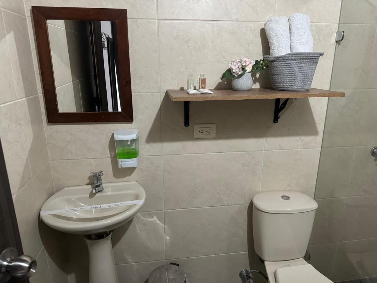 Gemas San Joaquin 1 Hotel Medellín