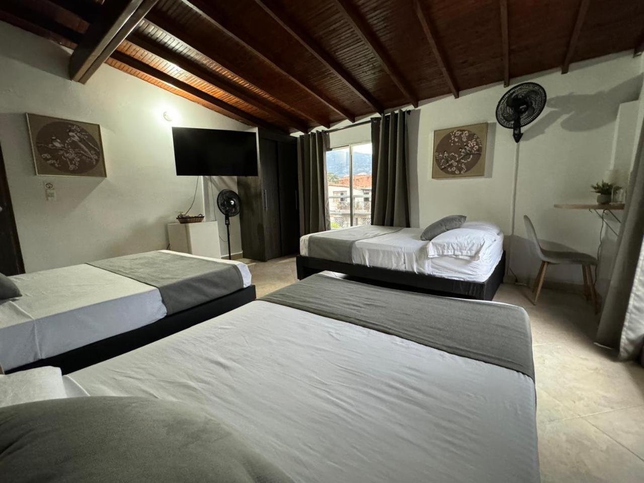 Hotel Gemas San Joaquin 1 3*