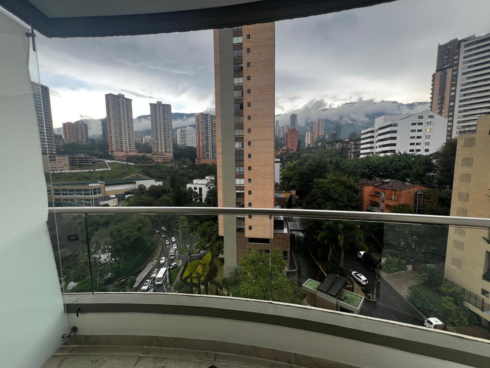 Modern Units Poblado With Stunning View Medellín