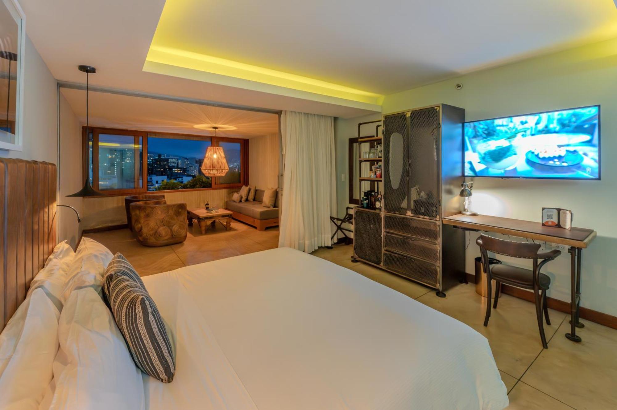 Hotel The Charlee Medellín