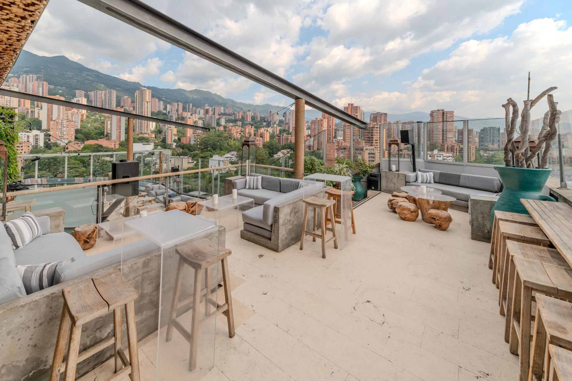 The Charlee 5* Medellín