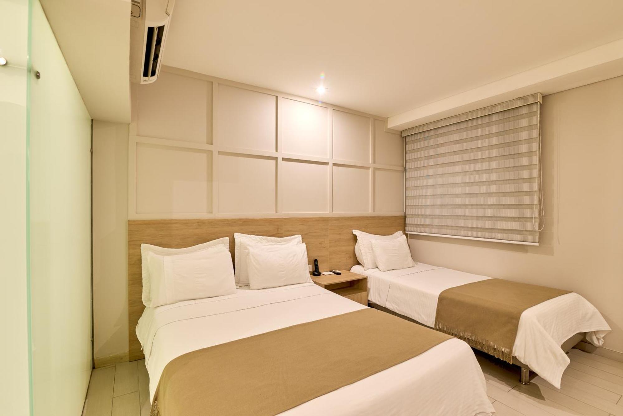 Hotel Dix 4*