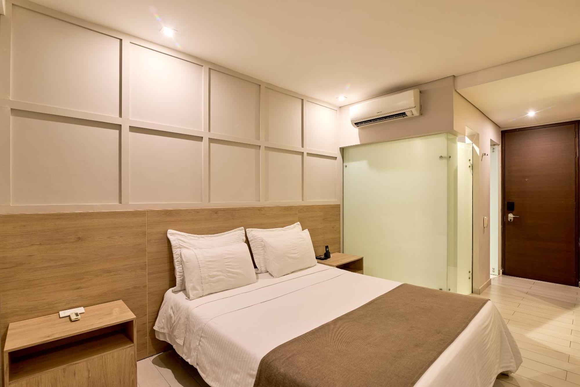 Dix Hotel Medellín