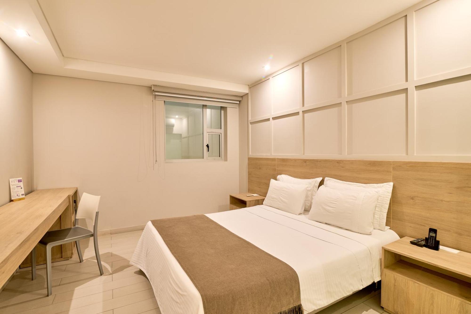 Dix 4* Medellín