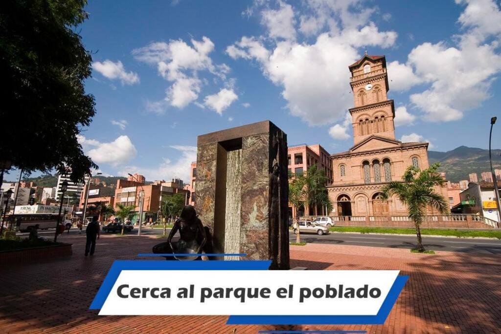 Apartamento Con Balcon Y Parqueadero 810 *