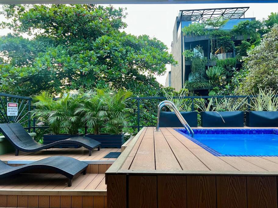 Nowa Provenza 3-story With Pool & Rooftop * Medellín
