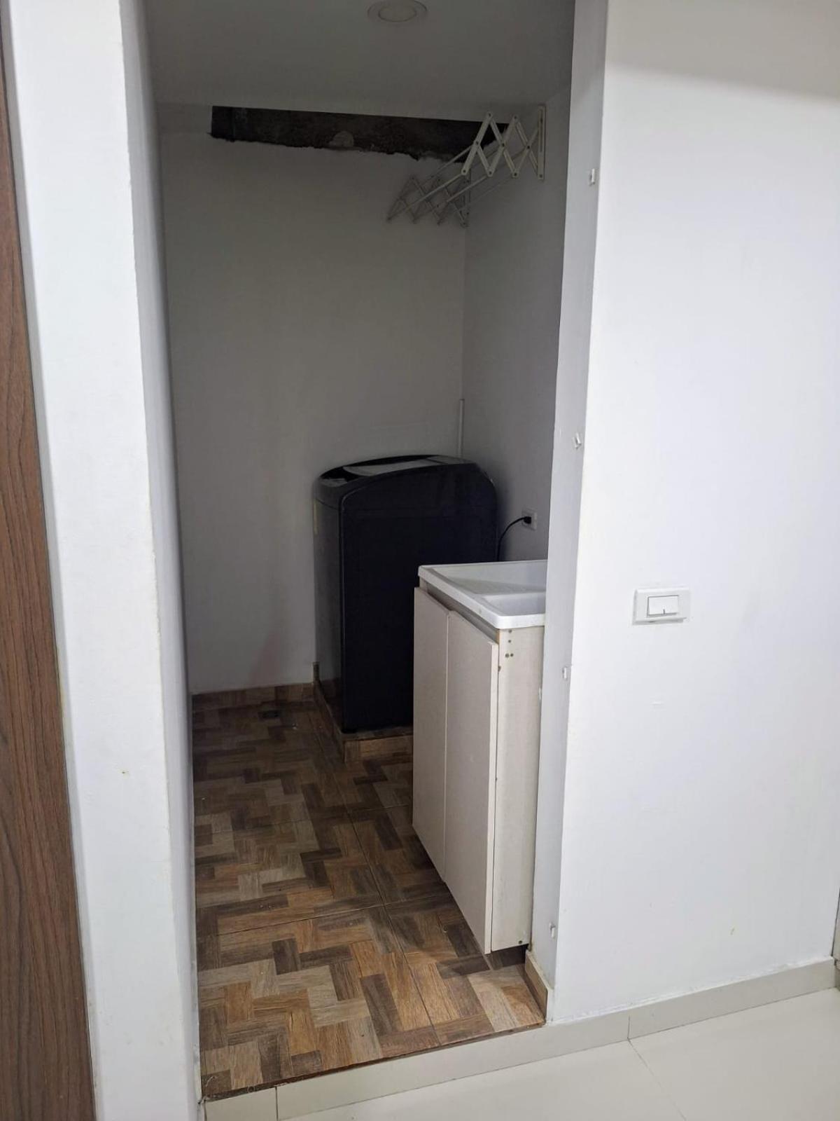 Cerca A Primer Parque De Laureles Apartamento