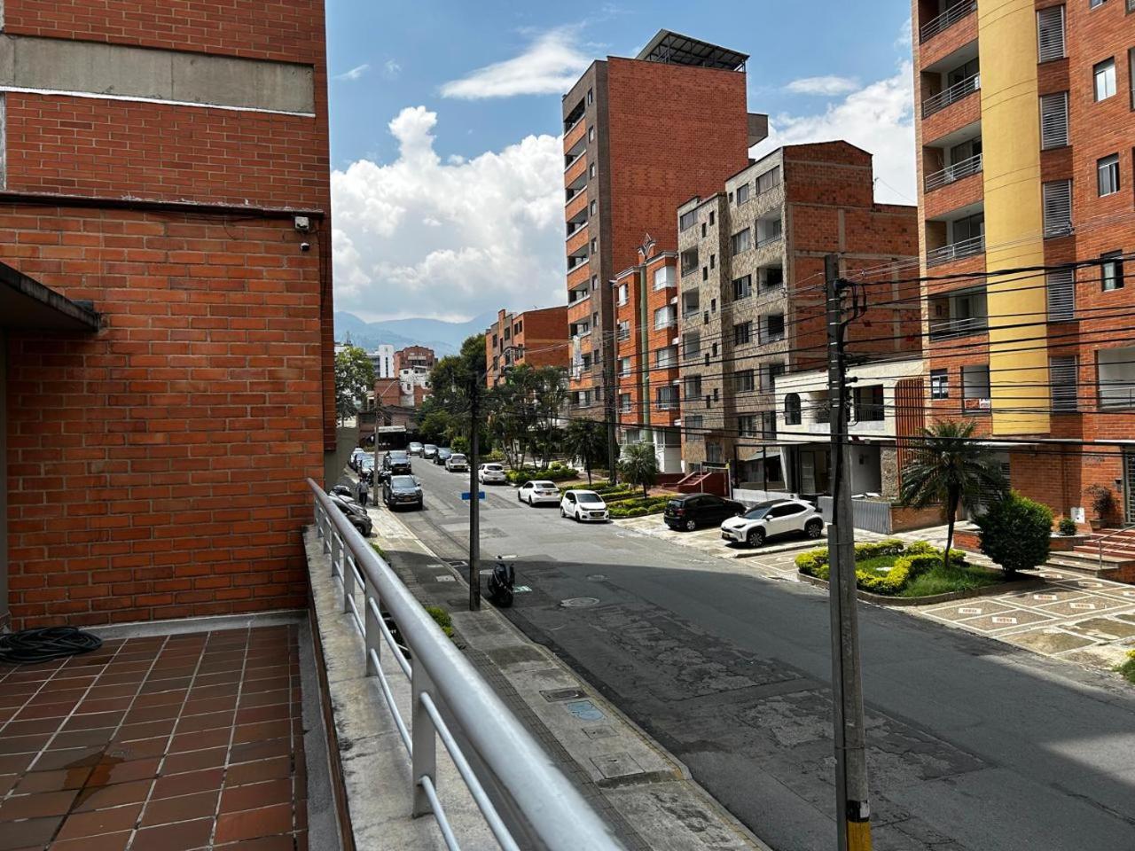 Bright And Modern * Medellín