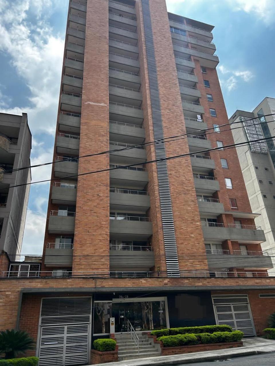 Bright And Modern * Medellín