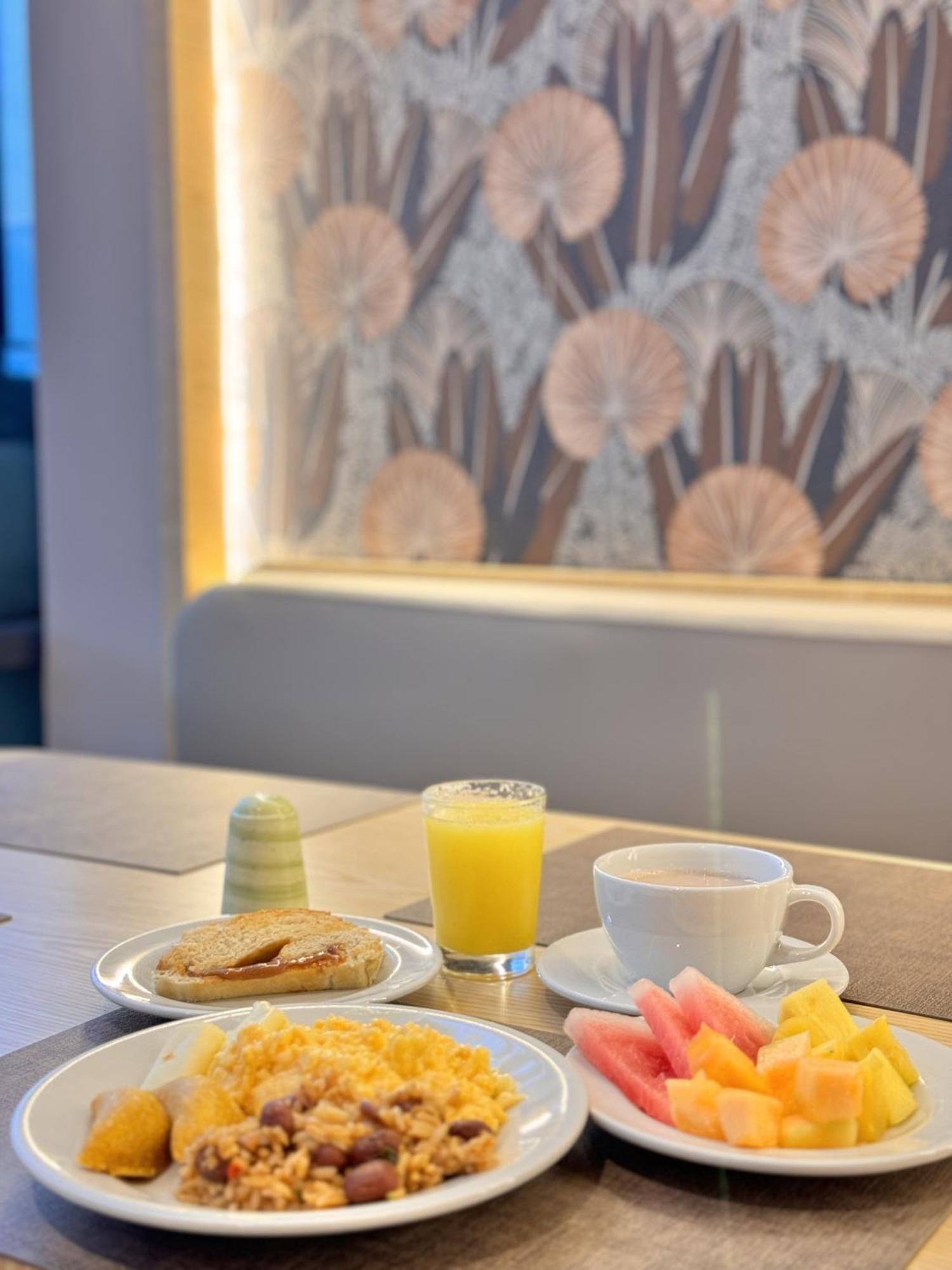 Tryp Estadio 4*