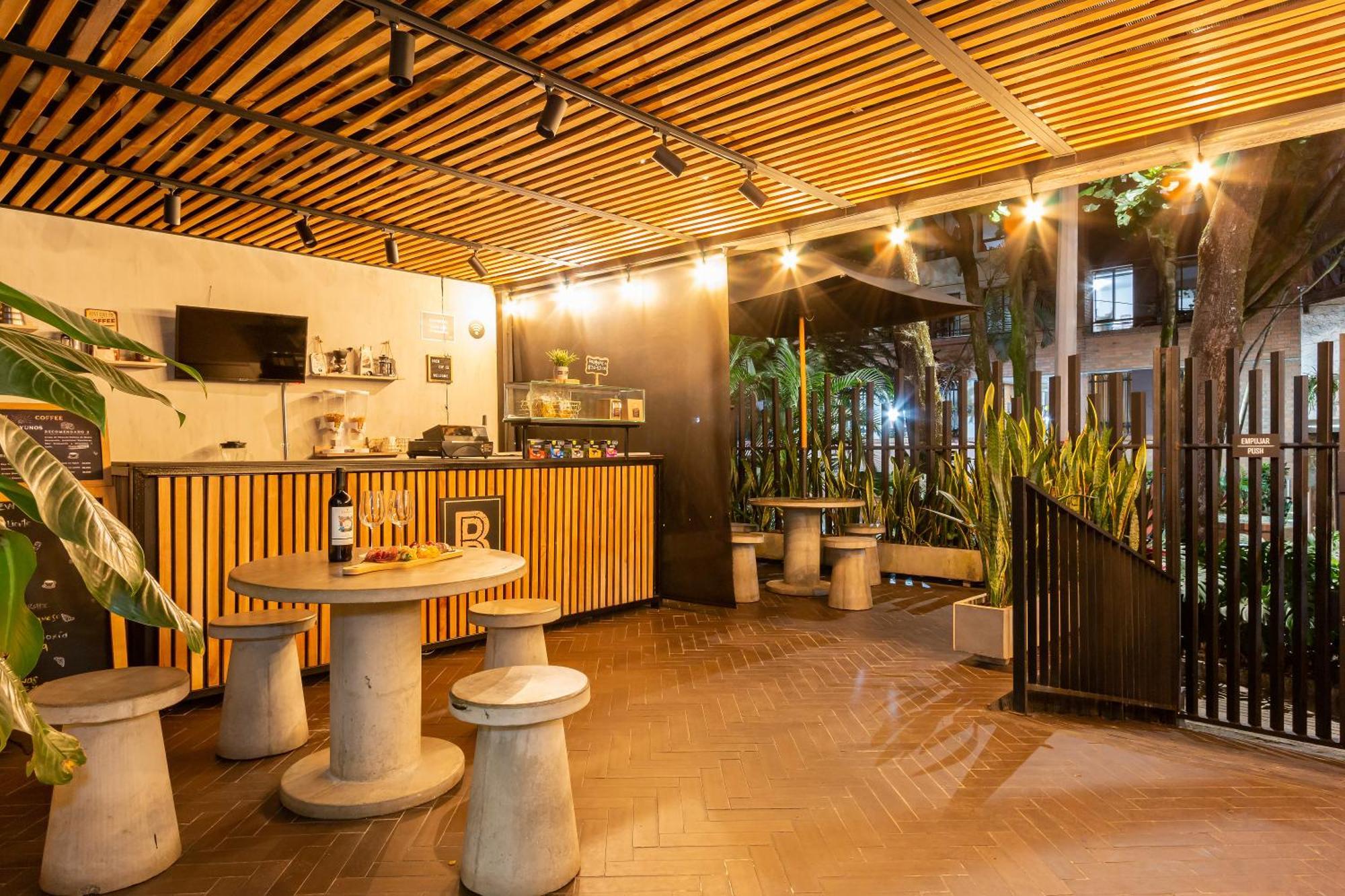 Barcelo Coliving Apartamento *