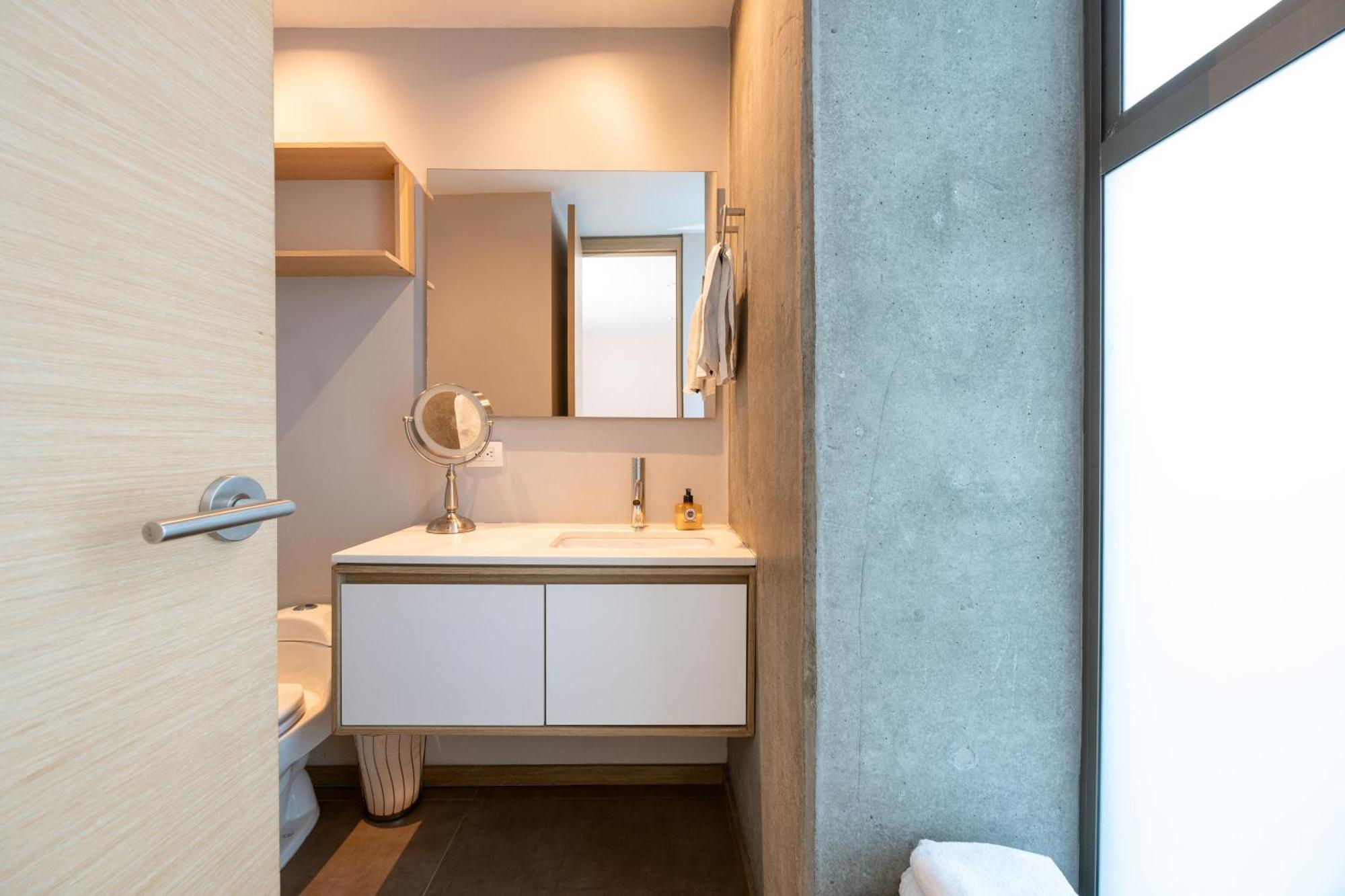Penthouses Each With Private Sky Bar & Jacuzzi In Apartamento *