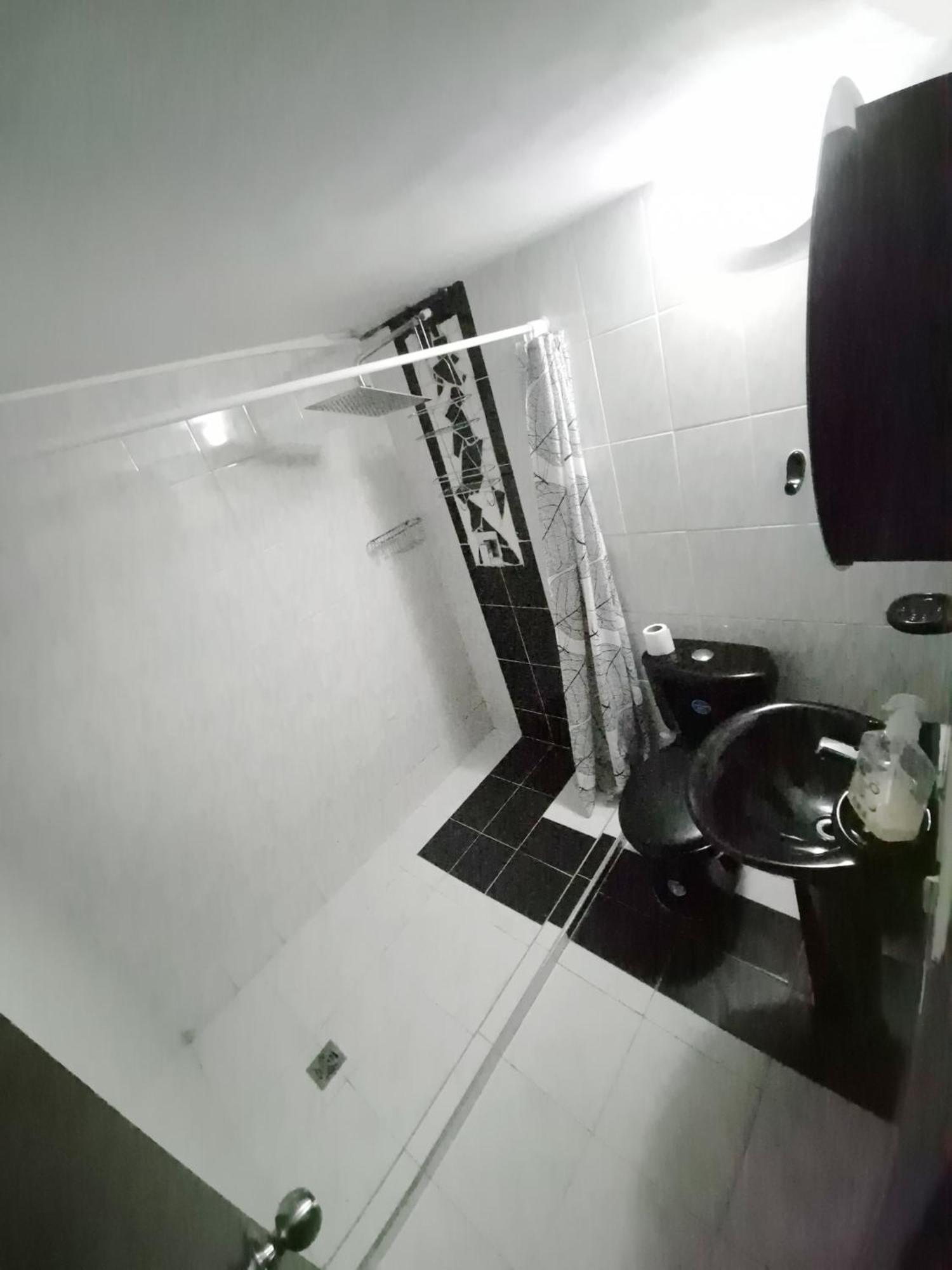 Apartamento 11 Bedroom-2 Floors Jacuzzi & Rooftop Pool At Poblado Medellín