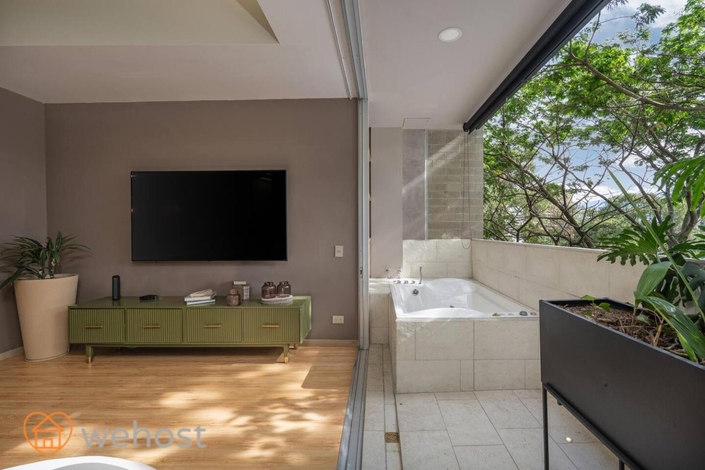 Private Jacuzzi Elegant With Ac Medell *