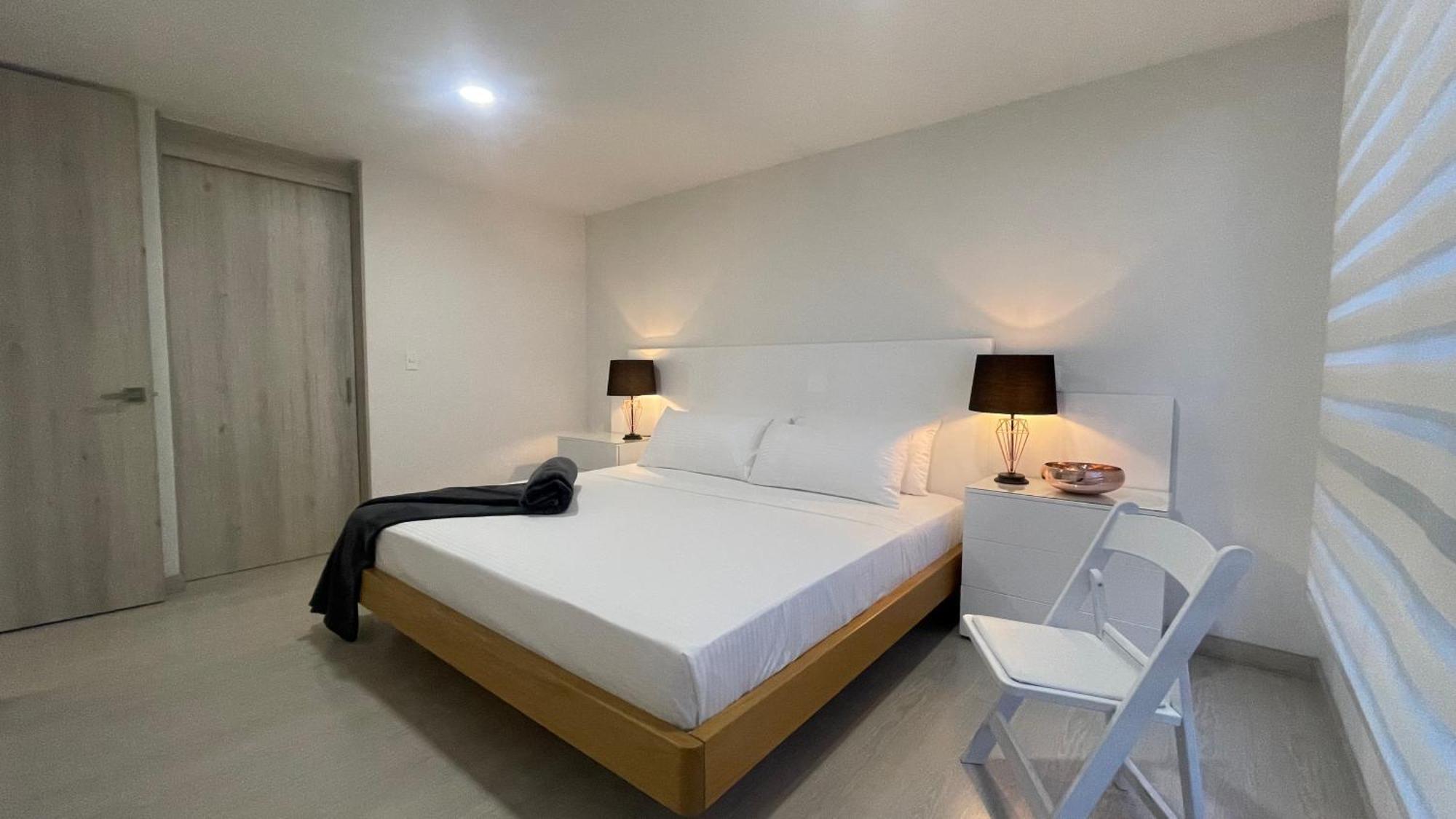 Minimalist Design With Amazing View In Poblado Apartamento Medellín