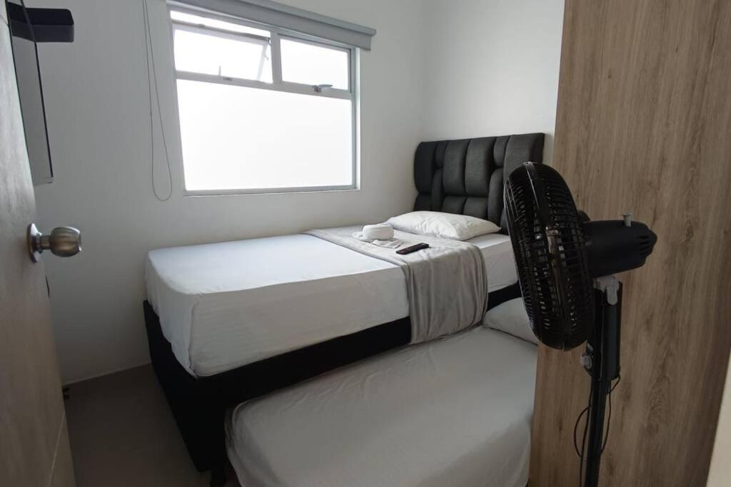 A 3 Cuadras Del Estadio Atanasio Girardot 402 Apartamento