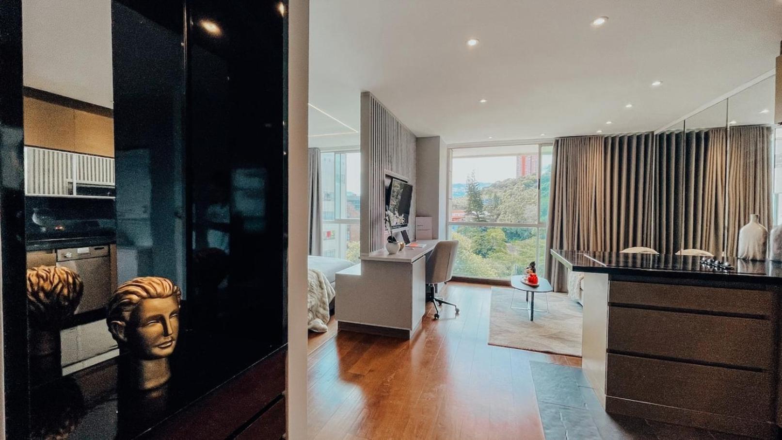Amazing Luxury 1 Bedroom Gym & Pool Provenza 704 Medellín