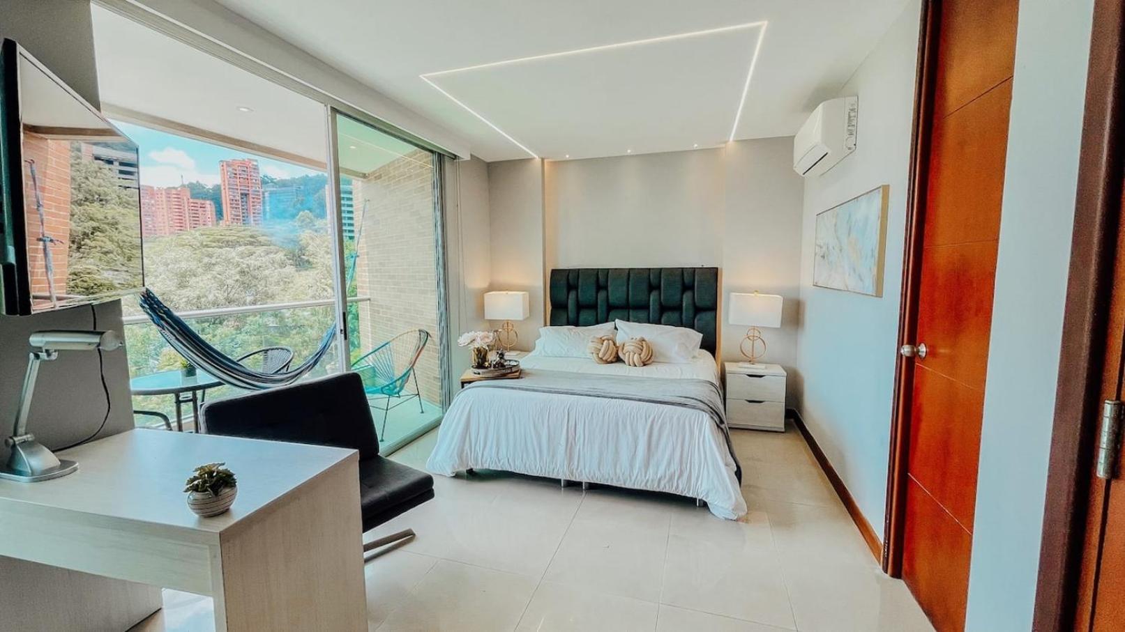 High Floor 1 Bedroom With Pool Gym Provenza 1103 * Medellín