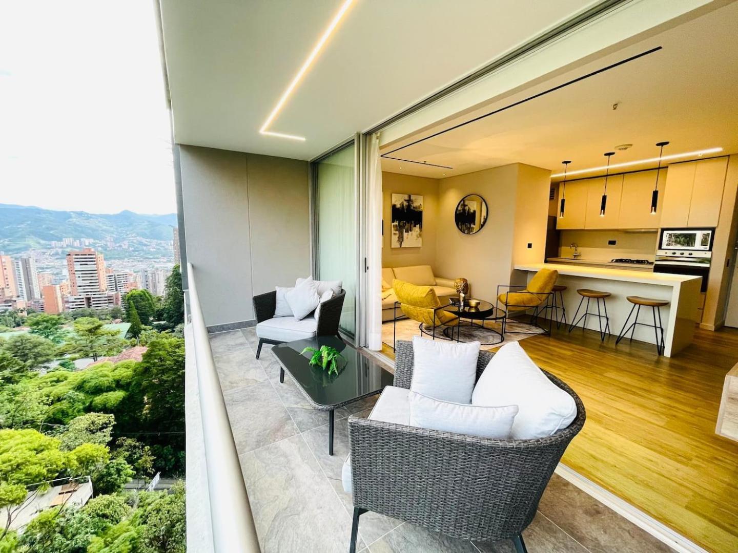 17th Floor 2 Bedrooms Ac Pool & Gym 1704 Apartamento Medellín